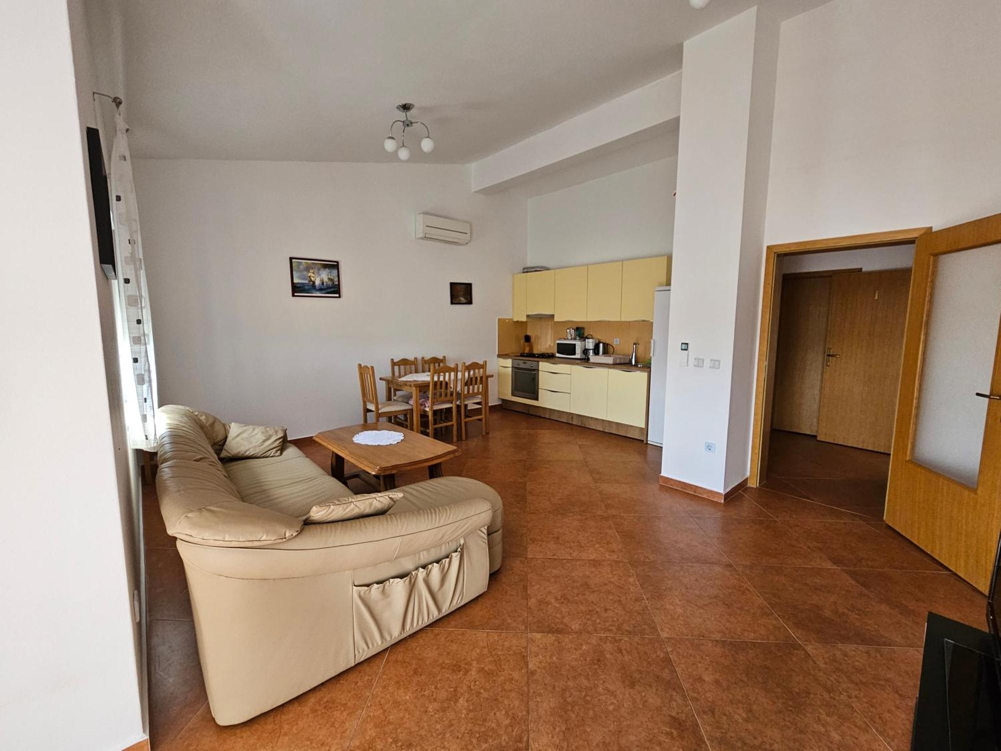 Apartment Kaja *